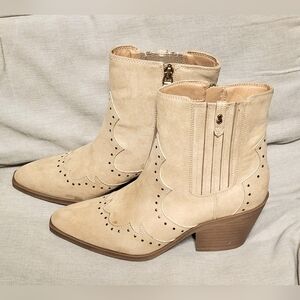 Sam & Libby Freya 2 Western Bootie Size 9